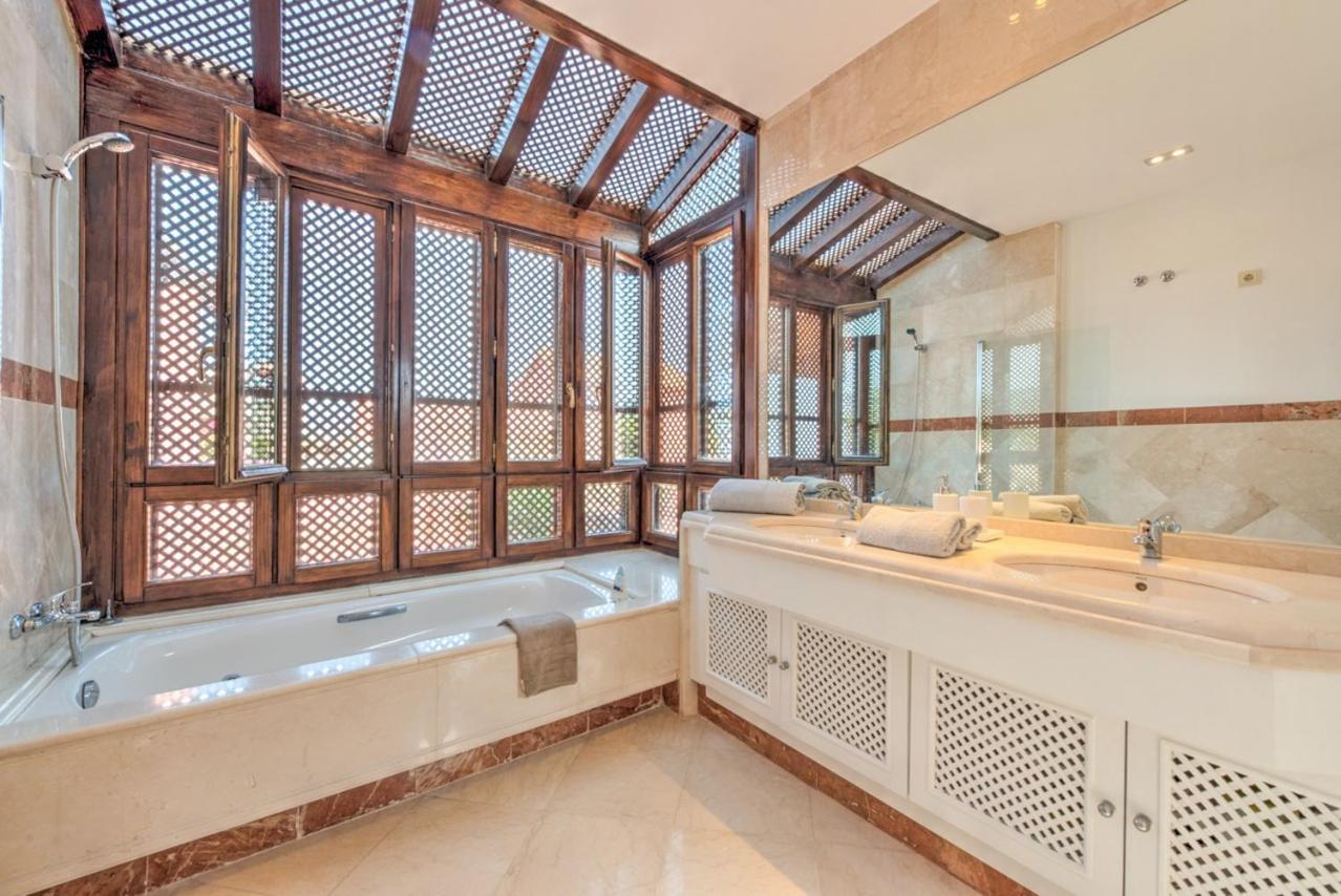 Luxury Penthouse In Jardines De Don Carlos Marbella Zewnętrze zdjęcie